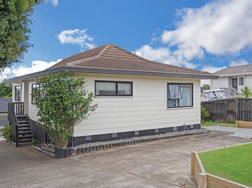 13 Gosford Drive, Botany Downs