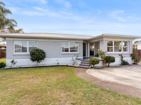83 Rosehill Drive, Rosehill
