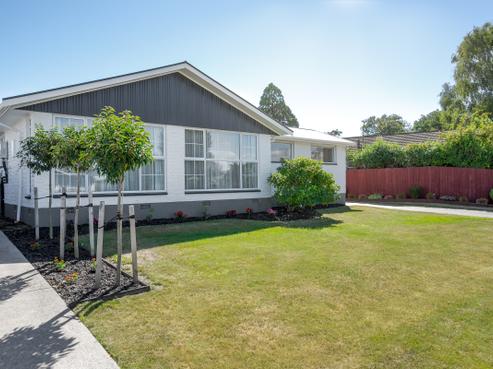 14 Woodcote Avenue, Hornby
