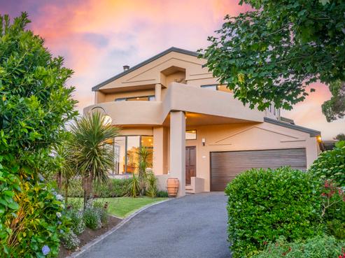 104 Rosetta Road, Raumati South
