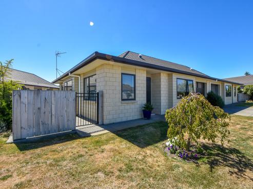 14 Ashmore Park Road, Carterton