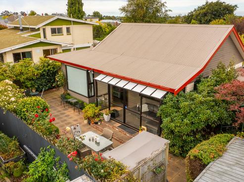 2/347A Church Street, West End