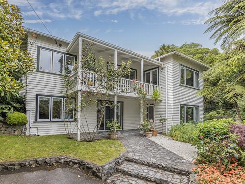 70 Messines Road, Karori
