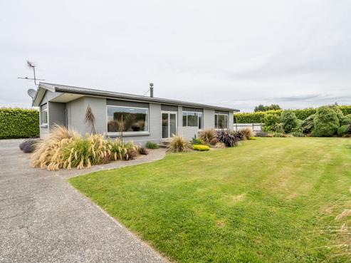 304 Flora Road East, Makarewa