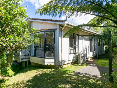 13/37 Bracken Road, Paparangi