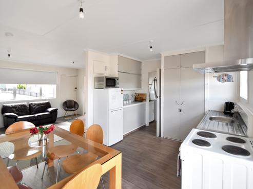 2 Hopkins Road, Twizel