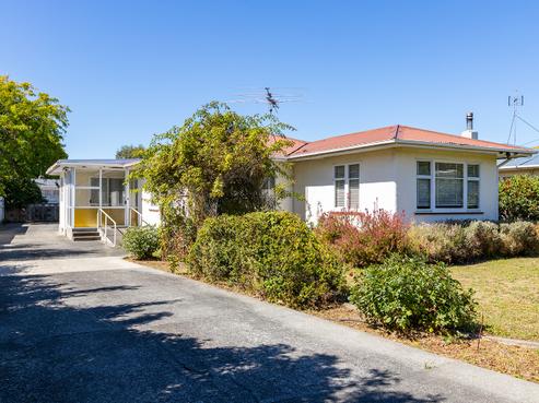 22 Armstrong Avenue, Carterton