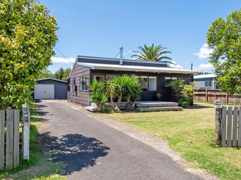 53 Cook Drive, Whitianga