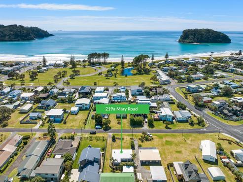 219A Mary Road, Whangamata