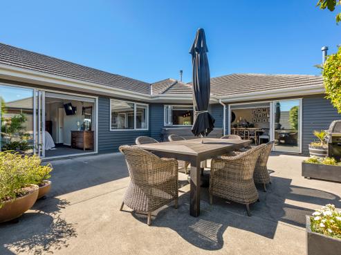 2 Golf Course Lane, Waiwhakaiho