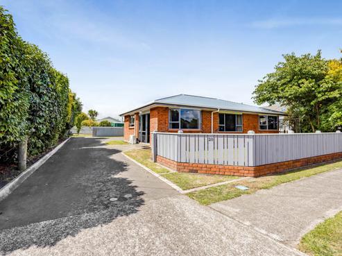 20 Disraeli Street, Hawera