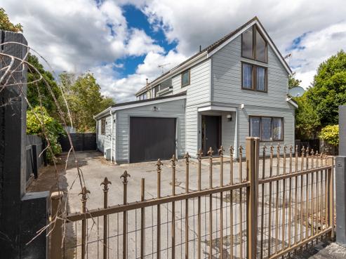 7A Charleston Avenue, Boulcott