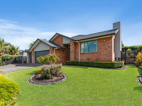 30 Weatherly Drive, Beachlands