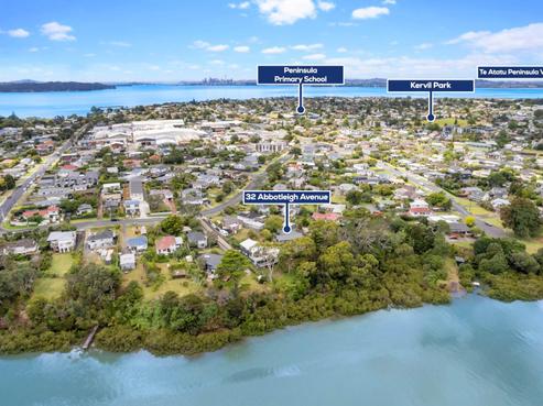 32 Abbotleigh Avenue, Te Atatu Peninsula