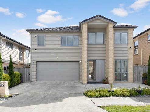 18 Hangahai Road, Flat Bush