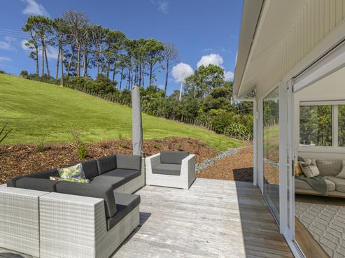 108 Barrett Road, Riverhead