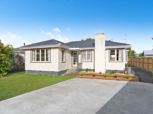 9 Lansdowne Crescent, Masterton