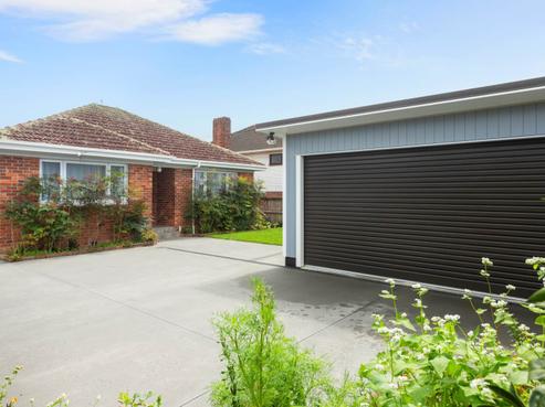 37 Mount Roskill Road, Mount Roskill