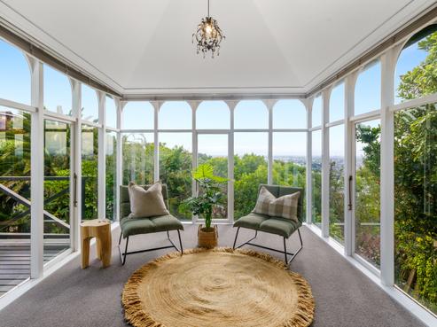 241 Cannon Hill Crescent, Mount Pleasant