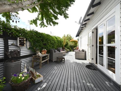 153 Vigor Brown Street, Napier South