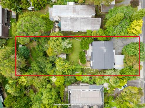 11 Gails Drive, Okura