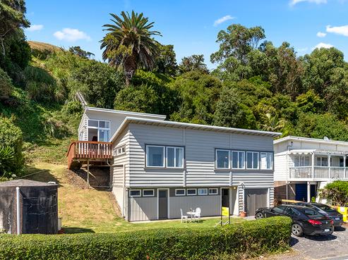17 Tuakau Bridge-port Waikato Road, Port Waikato