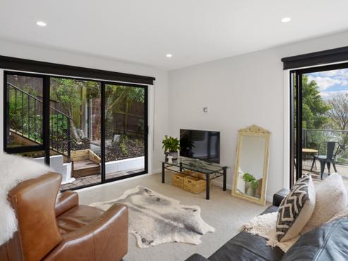 165 Soleares Avenue, Mount Pleasant