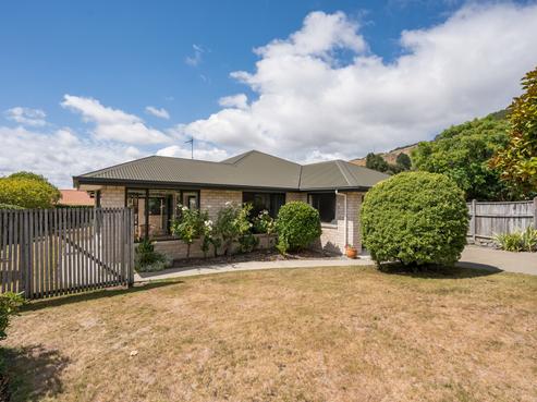 17 Fawdan Way, Richmond