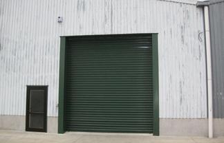 Modern secure warehouse in professionally managed