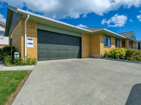 2 Pohutukawa Drive, Cable Bay