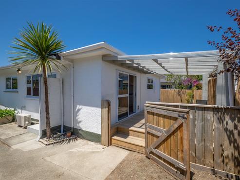 4/56 Golf Road, Tahunanui