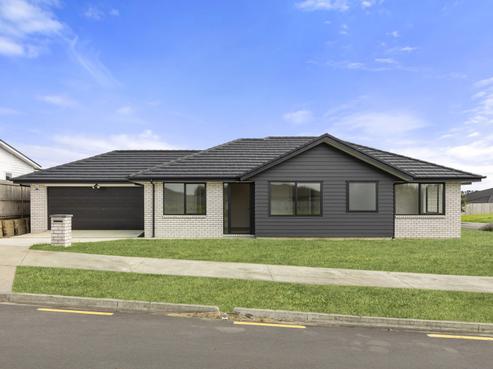 21 Dame Nganeko Drive, Glenbrook