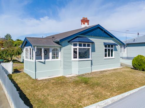 12 Roslyn Terrace, West End