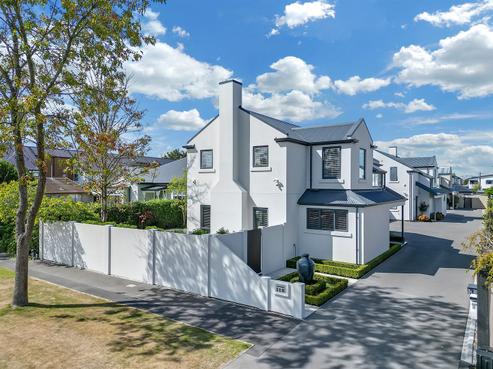118 Bishop Street, Saint Albans