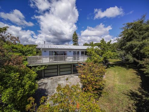 40 Douglas Road, Wakatu