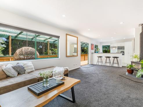 92 Scenic Drive, Titirangi