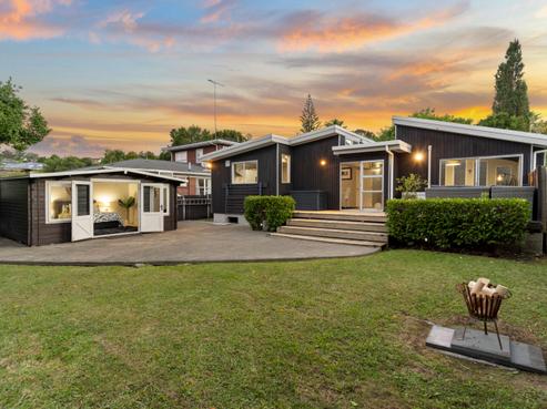 31 Awaruku Road, Torbay