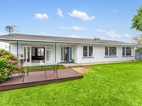 7 Barberry Lane, Te Atatu Peninsula