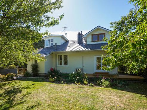 441 Hurunui Mouth Road, Domett