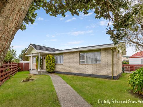 4 Saunders Place, Gonville