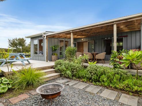 6 Kawau Lane, Mangawhai Heads