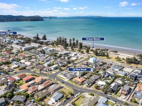 13 Pine Road, Orewa