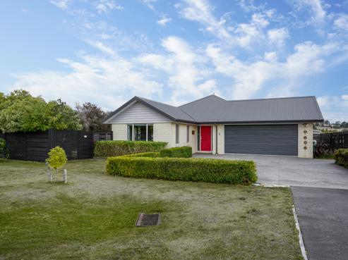 8 Ormandy Court, Amberley