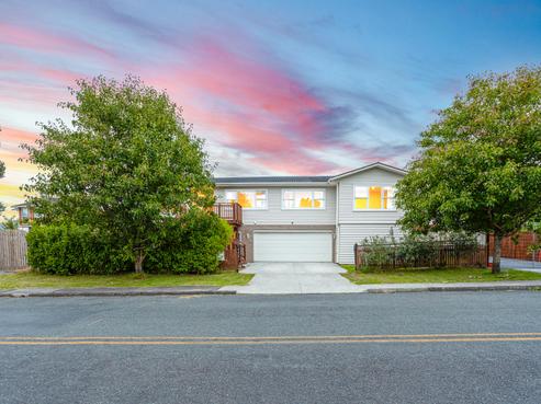 111 Colwill Road, Massey