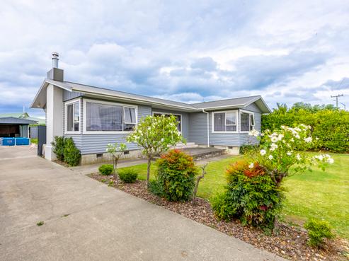 82 Wycliffe Street, Onekawa