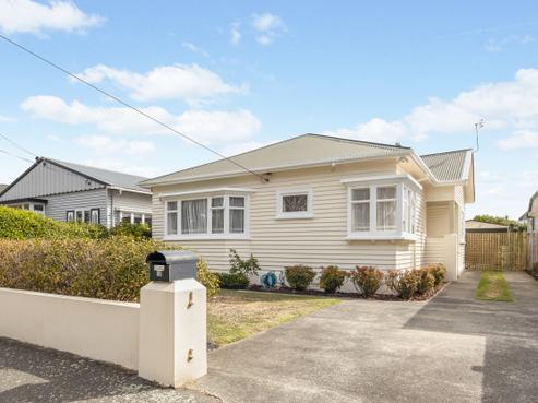 12 Bentinck Avenue, Strathmore Park