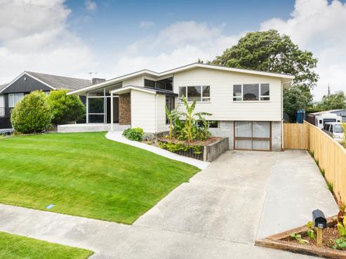 34 Pinedale Parade, Milson