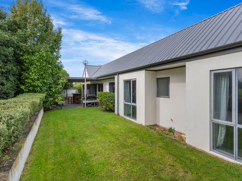 63 Chesterfield Mews, Russley