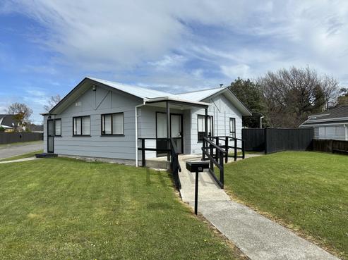 13 Atarau Grove, Paraparaumu