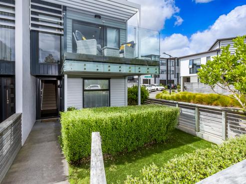 1 Carder Court, Hobsonville